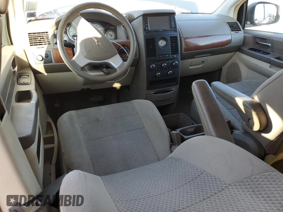 2008 Chrysler Town & Country LX with VIN 2A8HR44H98R651749, listed as a Copart auction lot 52900605 with 168,727 mi miles and Clean Title. Bid and sale history available at carsss.com. Image 8.