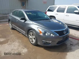 2015 Nissan Altima S with VIN 1N4AL3AP3FN343704, listed as a IAAI auction lot 42079358 with 172,343 mi miles and . Bid and sale history available at DreamBid. Image 1.