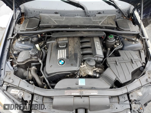 2008 BMW 3 Series 328xi with VIN WBAVC73508KP38505, listed as a Copart auction lot 63441095 with 101,315 mi miles and Salvage title. Bid and sale history available at DreamBid. Image 11.