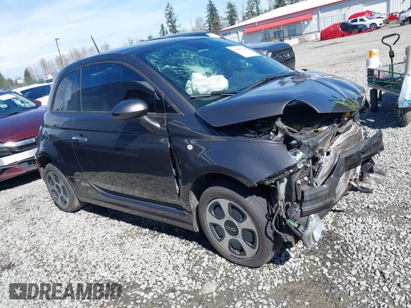 2015 FIAT 500e with VIN 3C3CFFGEXFT652883, listed as a IAAI auction lot 41895022 with 70,641 mi miles. Bid and sale history available at carsss.com. Image 1.
