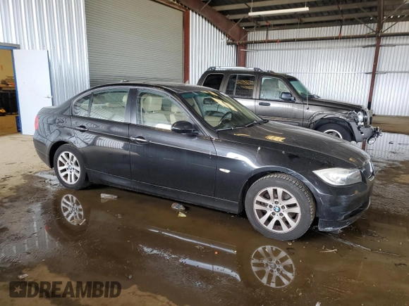 2006 BMW 3 Series 325i with VIN WBAVB13566KX62207, listed as a Copart auction lot 45338735 with 90,070 mi miles and Clean Title. Bid and sale history available at carsss.com. Image 4.