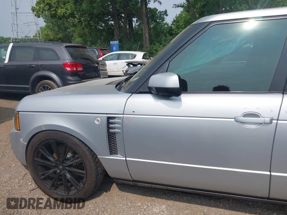 2012 Land Rover Range Rover HSE Lux with VIN SALMF1D42CA383885, listed as a IAAI auction lot 42495606 with 98,821 mi miles and . Bid and sale history available at DreamBid. Image 14.