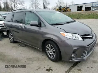 2019 Toyota Sienna XLE Auto Access Seat with VIN 5TDYZ3DC1KS015587, listed as a Copart auction lot 51951995 with 77,415 mi miles and Salvage Title. Bid and sale history available at carsss.com. Image 12.