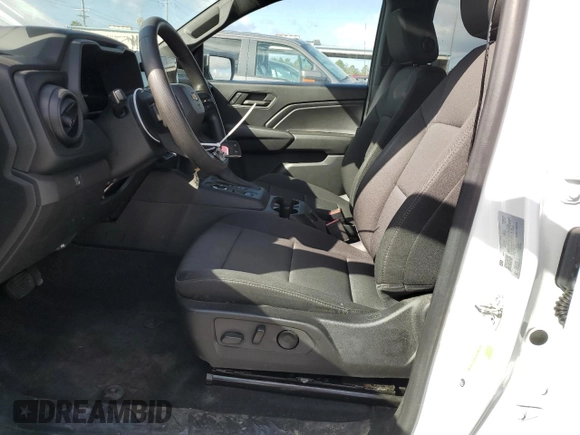 2023 Chevrolet Colorado 4WD Work Truck с VIN 1GCGTBEC2P1187993, выставлен на аукционе Copart как лот 45612275 с пробегом 13 143 миль миль и На запчасти • Non repairable. История ставок и продаж доступна на DreamBid. Изображение 7.