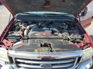2003 Ford F-250 XL z VIN 1FTNW20P53ED11296, wystawiony jako Copart lot #66673644 z przebiegiem 114 581 mil mil oraz Szkoda całkowita • Salvage title. Historia ofert i sprzedaży dostępna na DreamBid. Obrazek 11.