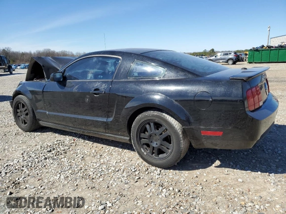 2007 Ford Mustang Deluxe with VIN 1ZVFT80NX75295405, listed as a Copart auction lot 47836085 with 214,405 mi miles and Salvage Title. Bid and sale history available at carsss.com. Image 2.