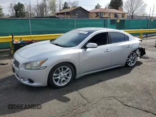 2010 Nissan Maxima SV z VIN 1N4AA5AP1AC858593, wystawiony jako Copart lot #53846845 z przebiegiem 145 016 mil mil oraz Szkoda całkowita • Salvage title. Historia ofert i sprzedaży dostępna na DreamBid. Obrazek 1.