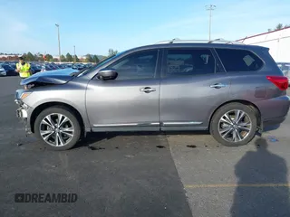 2017 Nissan Pathfinder SL with VIN 5N1DR2MM4HC623692, listed as a IAAI auction lot 40493909 with 68,563 mi miles and . Bid and sale history available at DreamBid. Image 14.