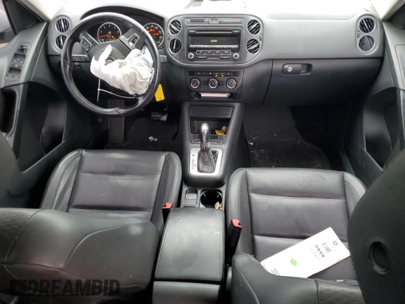 2014 Volkswagen Tiguan SE with VIN WVGAV3AX9EW549330, listed as a Copart auction lot 86750414 with 122,622 mi miles and Clean title. Bid and sale history available at DreamBid. Image 8.