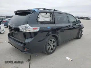 2020 Toyota Sienna SE with VIN 5TDXZ3DC6LS061204, listed as a Copart auction lot 87696505 with 137,890 mi miles and Salvage Title. Bid and sale history available at carsss.com. Image 3.