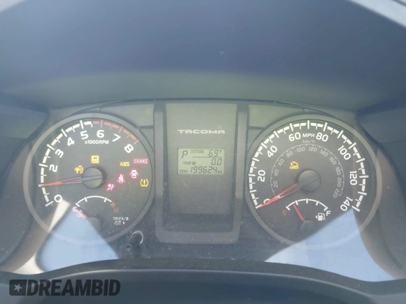 2017 Toyota Tacoma SR with VIN 5TFSX5ENXHX049439, listed as a IAAI auction lot 42056188 with 199,624 mi miles and . Bid and sale history available at DreamBid. Image 7.