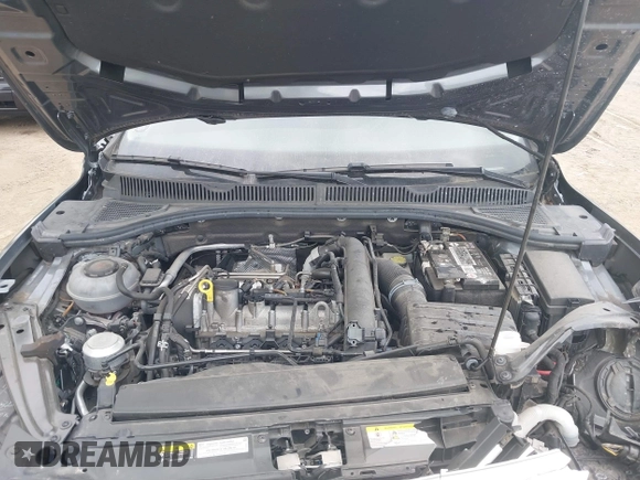 2021 Volkswagen Jetta SEL Premium z VIN 3VWG57BU8MM017203, wystawiony jako IAAI lot #42263741 z przebiegiem 26 556 mil mil oraz . Historia ofert i sprzedaży dostępna na DreamBid. Obrazek 10.