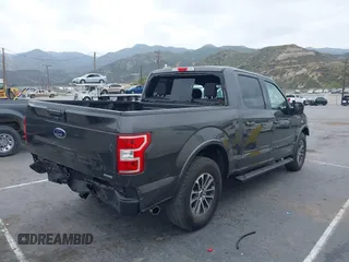 2018 Ford F-150 XL z VIN 1FTEW1CP1JKF15209, wystawiony jako IAAI lot #42048362 z przebiegiem 95 882 mil mil oraz . Historia ofert i sprzedaży dostępna na DreamBid. Obrazek 4.