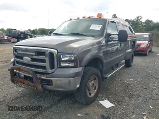 2006 Ford F-250 XL with VIN 1FTSX21P36EA75752, listed as a IAAI auction lot 42744712 with 274,774 mi miles and . Bid and sale history available at DreamBid. Image 18.