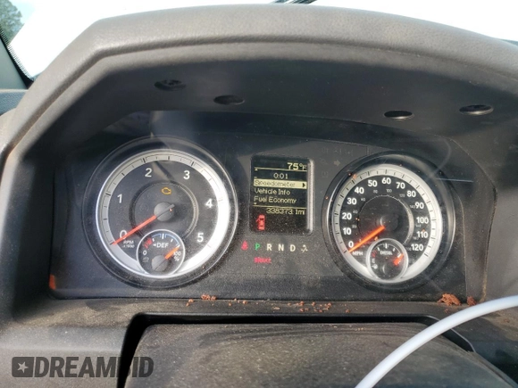 2014 Ram 2500 Tradesman with VIN 3C6UR5HL2EG160300, listed as a Copart auction lot 84943224 with 338,373 mi miles and Salvage Title. Bid and sale history available at carsss.com. Image 9.