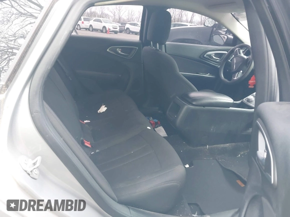 2015 Chrysler 200 Limited with VIN 1C3CCCAB6FN571322, listed as a IAAI auction lot 41929946 with 178,348 mi miles. Bid and sale history available at carsss.com. Image 8.