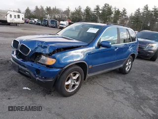 2001 BMW X5 4.4i with VIN WBAFB33501LH24719, listed as a IAAI auction lot 41055076 with 126,530 mi miles. Bid and sale history available at carsss.com. Image 2.