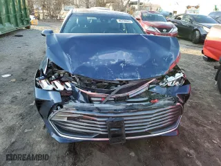 2019 Toyota Avalon Hybrid Limited with VIN 4T1B21FB7KU009366, listed as a Copart auction lot 46739045 with 70,832 mi miles and Salvage Title. Bid and sale history available at carsss.com. Image 5.