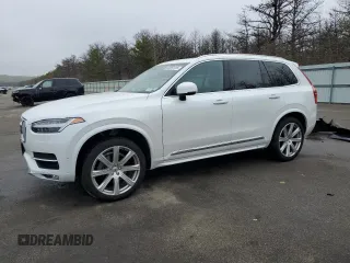 2019 Volvo XC90 Inscription z VIN YV4A22PL3K1445109, wystawiony jako Copart lot #53862415 z przebiegiem 60 388 mil mil oraz Szkody całkowita. Historia ofert i sprzedaży dostępna na DreamBid. Obrazek 1.