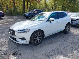 2018 Volvo XC60 Inscription z VIN YV4A22RL3J1032991, wystawiony jako IAAI lot #40540449 z przebiegiem 60 834 mil mil oraz . Historia ofert i sprzedaży dostępna na DreamBid. Obrazek 17.