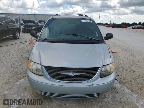 2001 Chrysler Town & Country LXi with VIN 2C8GP54L71R107953, listed as a Copart auction lot 71823714 with 116,134 mi miles and Non Repairable. Bid and sale history available at DreamBid. Image 5.
