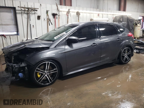 2018 Ford Focus ST with VIN 1FADP3L95JL325533, listed as a Copart auction lot 79940164 with 40,476 mi miles and Salvage Title. Bid and sale history available at DreamBid. Image 1.