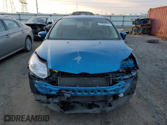 2015 Ford Focus Electric z VIN 1FADP3R44FL358378, wystawiony jako Copart lot #87859715 z przebiegiem Nie podano mil oraz Szkoda całkowita • Salvage title. Historia ofert i sprzedaży dostępna na DreamBid. Obrazek 5.