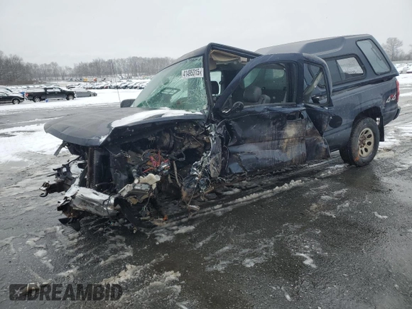 2005 Chevrolet Silverado 1500 with VIN 1GCEK19V75E184349, listed as a Copart auction lot 41495315 with 0 mi miles and Salvage Title. Bid and sale history available at carsss.com. Image 1.
