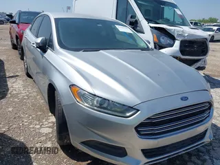 2016 Ford Fusion S with VIN 3FA6P0G76GR156522, listed as a IAAI auction lot 42199343 with 179,342 mi miles and . Bid and sale history available at DreamBid. Image 1.