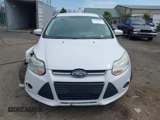 2014 Ford Focus SE with VIN 1FADP3K22EL251661, listed as a IAAI auction lot 41905464 with 96,079 mi miles. Bid and sale history available at carsss.com. Image 12.
