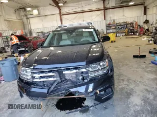 2019 Volkswagen Atlas SE with VIN 1V2XR2CA6KC606410, listed as a Copart auction lot 49156685 with 114,396 mi miles and Salvage title. Bid and sale history available at DreamBid. Image 12.
