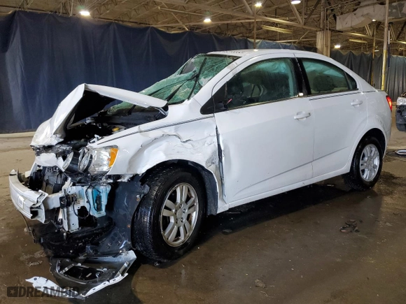 2014 Chevrolet Sonic LT with VIN 1G1JC5SH7E4192974, listed as a Copart auction lot 45016055 with 0 mi miles and Salvage Title. Bid and sale history available at carsss.com. Image 1.