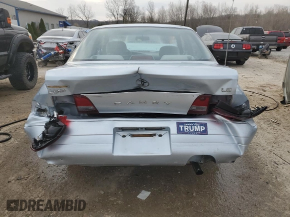 1996 Toyota Camry DX with VIN 4T1BG12K0TU763718, listed as a Copart auction lot 49430085 with 175,283 mi miles and Non Repairable. Bid and sale history available at carsss.com. Image 6.