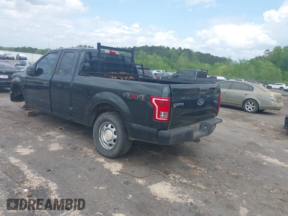 2015 Ford F-150 XLT with VIN 1FTFX1EF2FFB71167, listed as a IAAI auction lot 41947482 with Not Provided miles and . Bid and sale history available at DreamBid. Image 3.