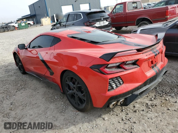 2021 Chevrolet Corvette 3LT with VIN 1G1YC2D42M5105403, listed as a Copart auction lot 43634015 with 25,635 mi miles and Salvage Title. Bid and sale history available at carsss.com. Image 2.