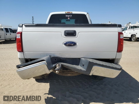 2015 Ford F-350 Platinum with VIN 1FT8W3BT1FEC81313, listed as a Copart auction lot 60572295 with 140,443 mi miles and Salvage title. Bid and sale history available at DreamBid. Image 6.