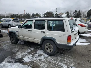 1997 Jeep Cherokee Sport with VIN 1J4FJ68S2VL566709, listed as a Copart auction lot 44800385 with 191,654 mi miles and Non Repairable. Bid and sale history available at carsss.com. Image 2.