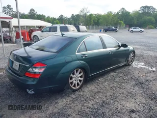2007 Mercedes-Benz S 550 with VIN WDDNG71X77A090036, listed as a IAAI auction lot 42117580 with 137,160 mi miles and . Bid and sale history available at carsss.com. Image 4.
