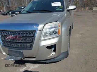 2013 GMC Terrain SLT z VIN 2GKFLVEK4D6283688, wystawiony jako IAAI lot #41656552 z przebiegiem 115 478 mil mil oraz . Historia ofert i sprzedaży dostępna na DreamBid. Obrazek 6.