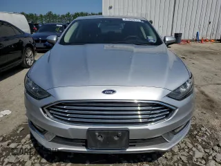 2017 Ford Fusion Hybrid SE with VIN 3FA6P0LU1HR403281, listed as a Copart auction lot 61362815 with 73,107 mi miles and Salvage title. Bid and sale history available at DreamBid. Image 5.