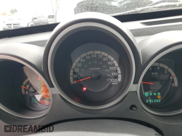 2008 Dodge Nitro SLT with VIN 1D8GT58K78W117240, listed as a Copart auction lot 82433244 with 245,392 mi miles and Salvage Title. Bid and sale history available at DreamBid. Image 9.