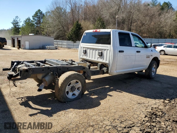 2018 Ram 2500 Tradesman with VIN 3C7WR5HJXJG217243, listed as a Copart auction lot 45422955 with 162,720 mi miles and Clean title. Bid and sale history available at DreamBid. Image 3.