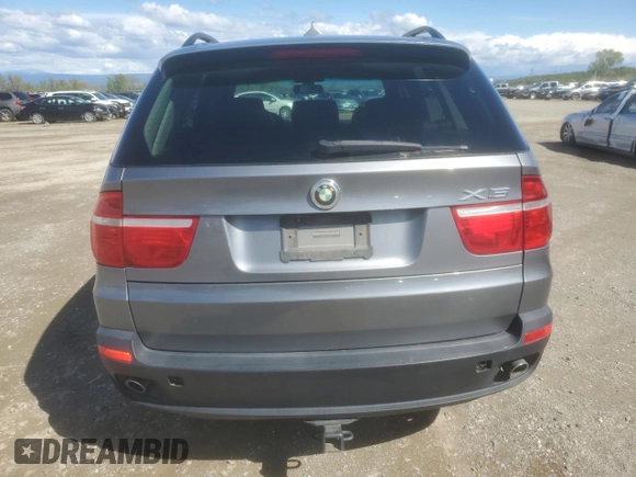 2009 BMW X5 35d z VIN 5UXFF03569LJ97458, wystawiony jako Copart lot #51385015 z przebiegiem 137 918 mil mil oraz Czysty tytuł • Clean title. Historia ofert i sprzedaży dostępna na DreamBid. Obrazek 6.