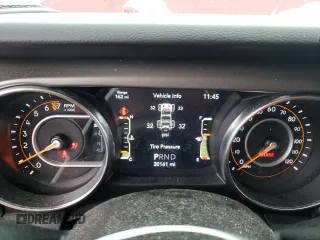 2022 Jeep Wrangler Unlimited High Tide with VIN 1C4HJXDG5NW145748, listed as a Copart auction lot 83384704 with 30,161 mi miles and Salvage Title. Bid and sale history available at DreamBid. Image 9.