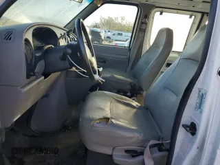 2000 Ford Econoline Passenger XL with VIN 1FBSS31L7YHA51624, listed as a Copart auction lot 86579204 with 55,936 mi miles and Salvage Title. Bid and sale history available at DreamBid. Image 7.