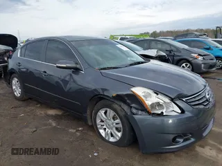 2012 Nissan Altima S z VIN 1N4AL2AP2CN469056, wystawiony jako IAAI lot #41449965 z przebiegiem 218 000 mil mil oraz . Historia ofert i sprzedaży dostępna na DreamBid. Obrazek 6.