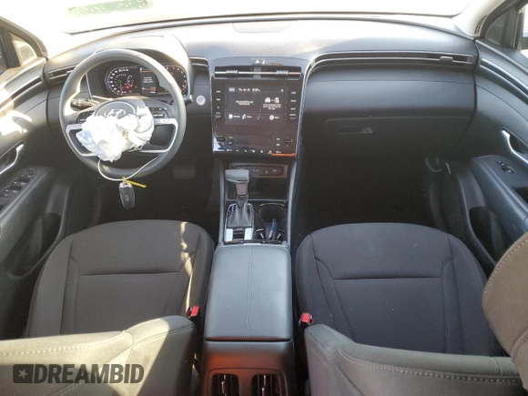 2024 Hyundai Tucson SEL with VIN 5NMJB3DE5RH332342, listed as a Copart auction lot 42208235 with 17,756 mi miles and Salvage Title. Bid and sale history available at carsss.com. Image 8.