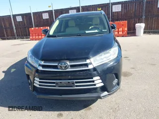 2017 Toyota Highlander XLE с VIN 5TDJZRFH7HS462950, выставлен на аукционе IAAI как лот 41980546 с пробегом 101 828 миль миль и . История ставок и продаж доступна на DreamBid. Изображение 12.