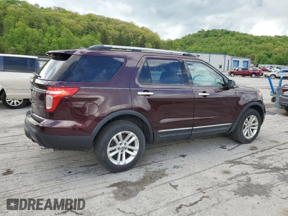 2011 Ford Explorer XLT z VIN 1FMHK8D85BGA03221, wystawiony jako Copart lot #55134665 z przebiegiem 116 381 mil mil oraz Szkoda całkowita • Salvage title. Historia ofert i sprzedaży dostępna na DreamBid. Obrazek 3.