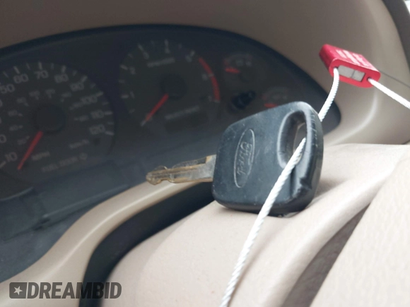 2004 Ford Mustang Standard с VIN 1FAFP40694F152143, выставлен на аукционе IAAI как лот 42476684 с пробегом 160 678 миль миль и . История ставок и продаж доступна на DreamBid. Изображение 11.
